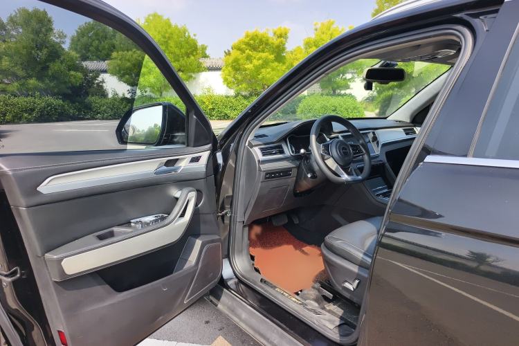 Used Zotye Domy X7 2017 Top-Grade Model 2.0T DCT Tianshan Version Interior 1