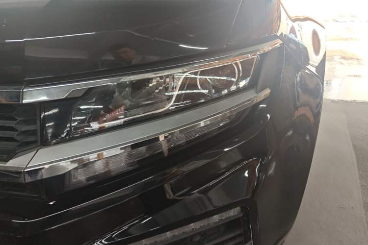 Used Zotye Domy X7 2017 1.8T Manual Luxury Model Left Front Headlight
