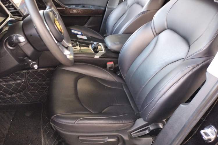 Used Zotye Domy X7 2017 1.8T DCT Luxury Model Left Front Seat