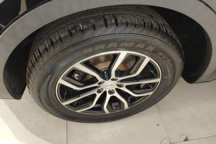 Used Zotye Domy X7 2017 Upgraded Edition 1.5T Manual Lushan Model Left Front Wheel Hub
