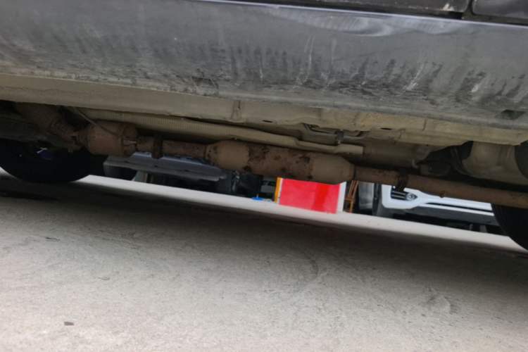 Used Zotye Domy X7 2017 1.8T DCT Prestige Model Left Side Sill