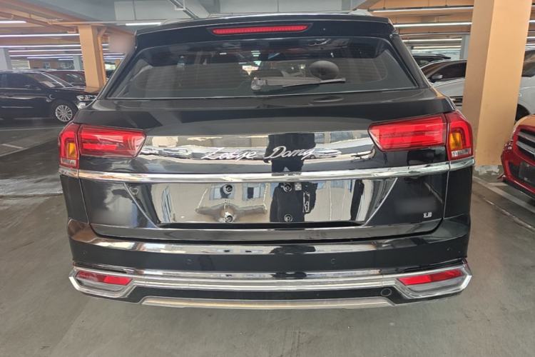 Used Zotye Domy X7 2017 1.8T Manual Luxury Model Rear
