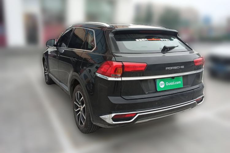 Used Zotye Domy X7 2017 1.8T DCT Luxury Model Rear Left 45 Deg