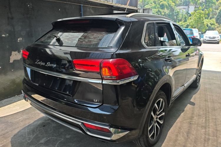 Used Zotye Domy X7 2017 Upgraded Edition 1.8T DCT Huashan Model Rear Right 45 Deg