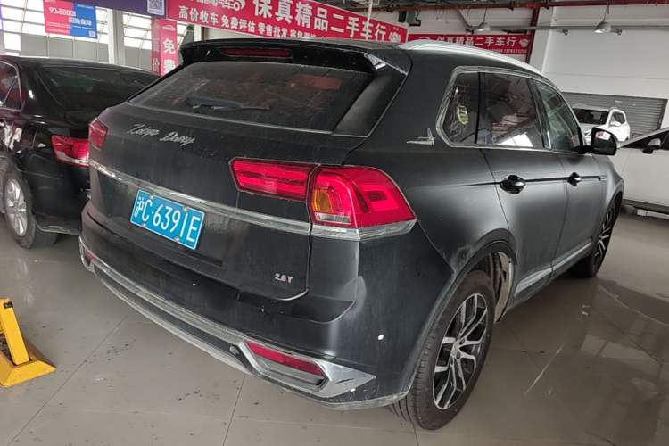 Used Zotye Domy X7 2017 Upgraded Edition 2.0T DCT Huangshan Model 7 Seats Rear Right 45 Deg