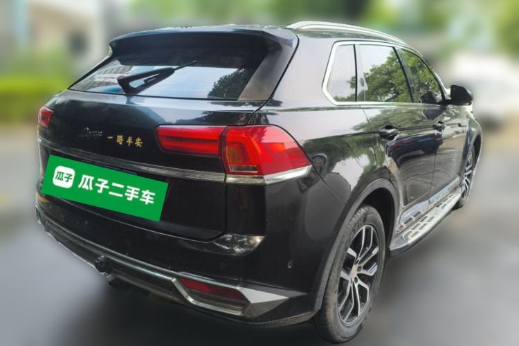 Used Zotye Domy X7 2017 Top-Grade Model 2.0T DCT Tianshan Version Rear Right 45 Deg