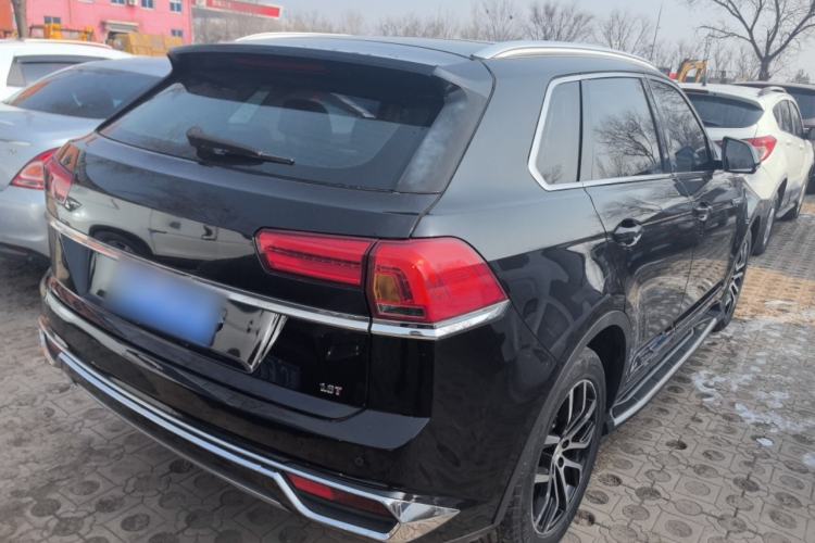 Used Zotye Domy X7 2017 1.8T DCT Luxury Model Rear Right 45 Deg