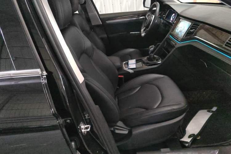 Used Zotye Domy X7 2017 1.8T Manual Luxury Model Right Front Seat