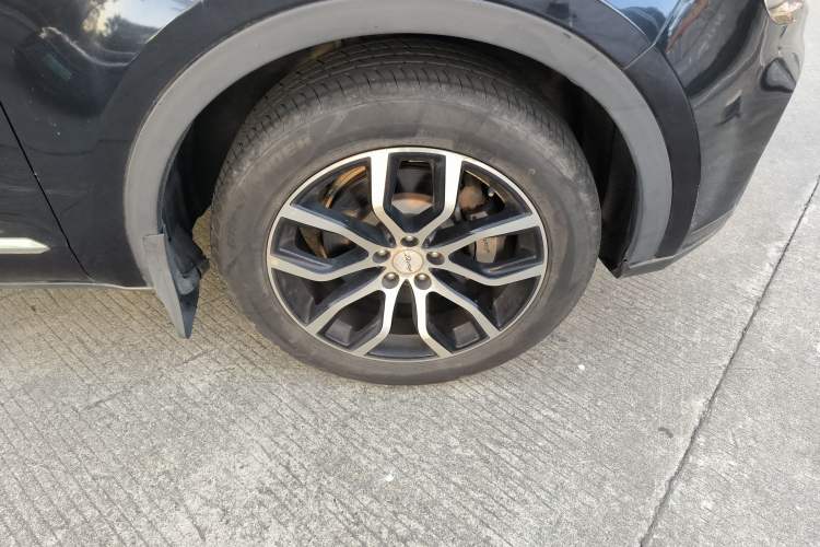 Used Zotye Domy X7 2017 1.8T Manual Luxury Model Right Front Wheel Hub