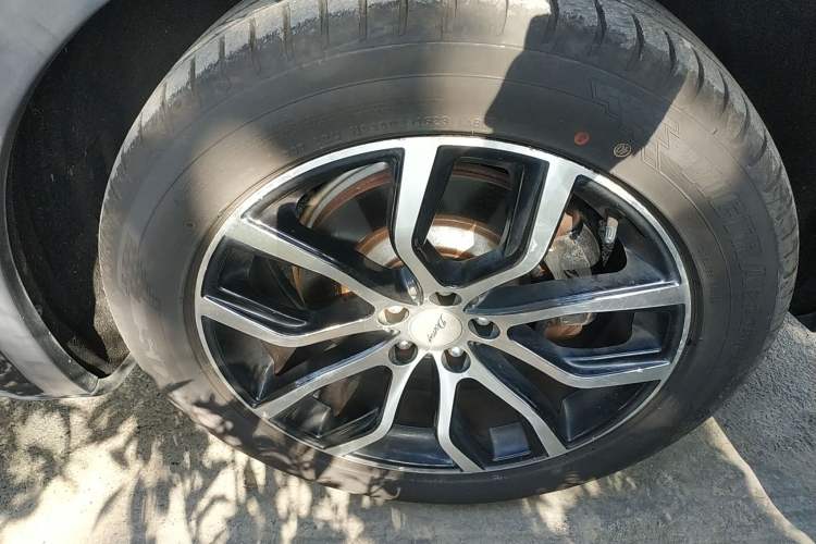 Used Zotye Domy X7 2017 Upgraded Edition 2.0T DCT Huangshan Model 7 Seats Right Front Wheel Hub