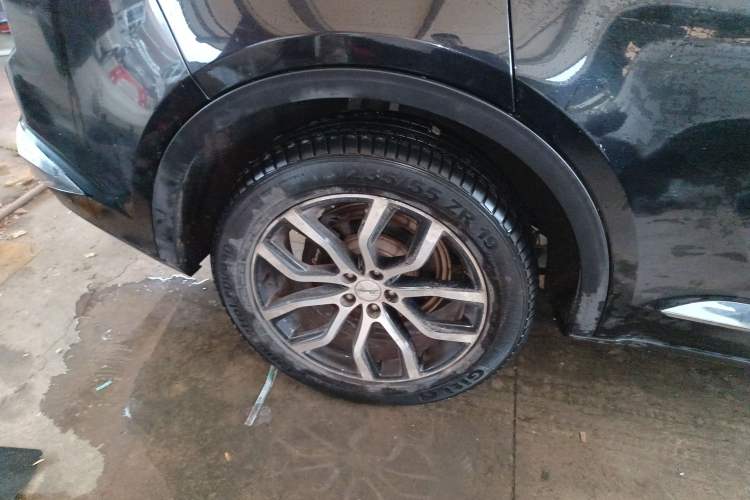Used Zotye Domy X7 2017 1.8T DCT Luxury Model Right Rear Wheel Hub