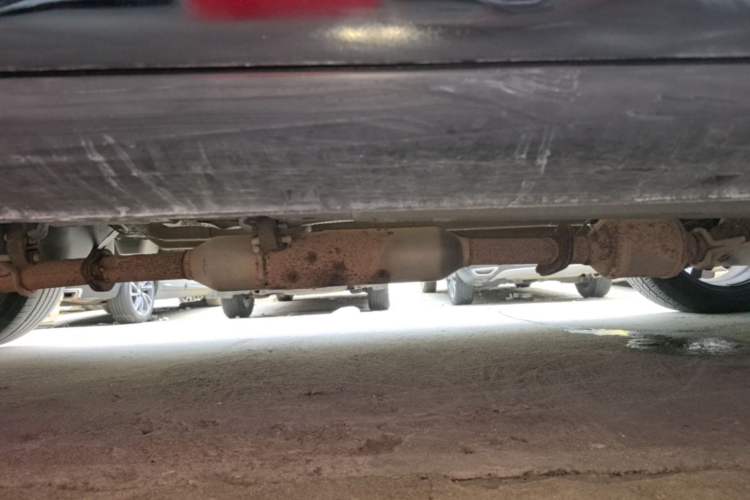 Used Zotye Domy X7 2017 1.8T DCT Prestige Model Right Side Sill