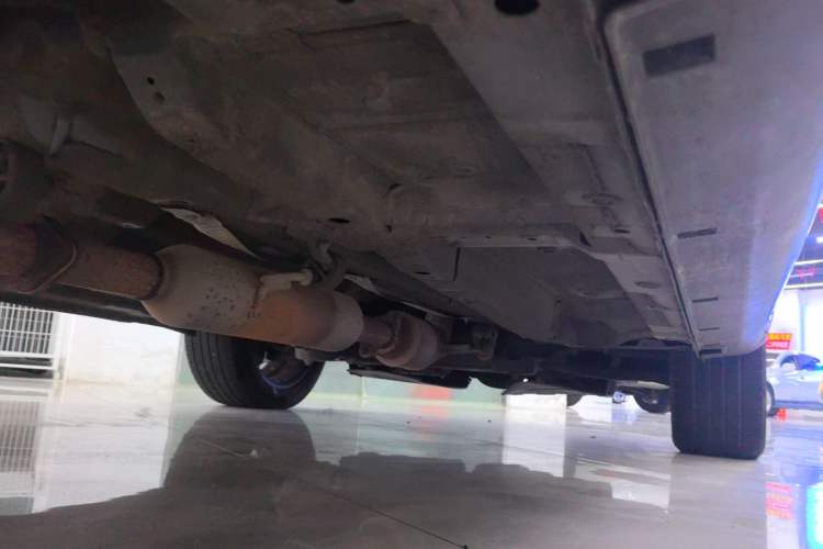 Used Zotye Domy X7 2017 1.8T DCT Prestige Model Right Side Sill