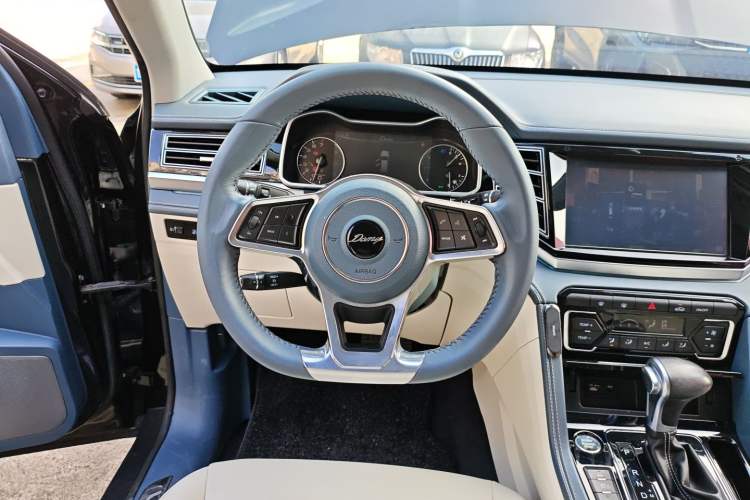 Used Zotye Domy X7 2017 1.8T DCT Prestige Model Steering Wheel