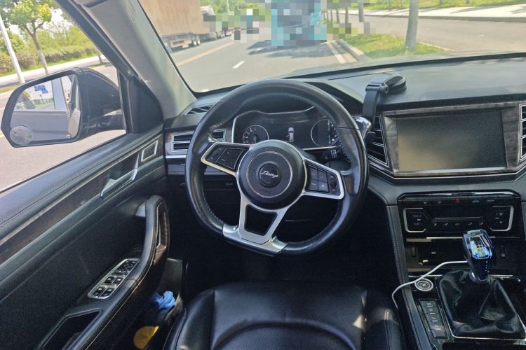 Used Zotye Domy X7 2017 1.8T Manual Luxury Model Steering Wheel