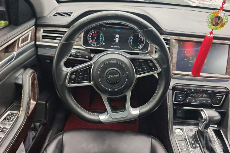 Used Zotye Domy X7 2017 1.8T DCT Prestige Model Steering Wheel