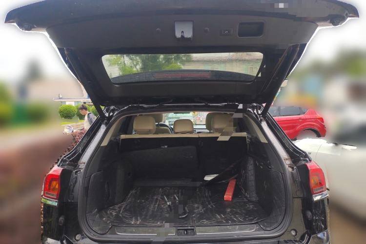 Used Zotye Domy X7 2017 2.0T DCT Ultimate Edition Trunk