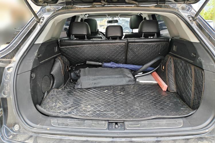 Used Zotye Domy X7 2017 1.8T Manual Luxury Model Trunk