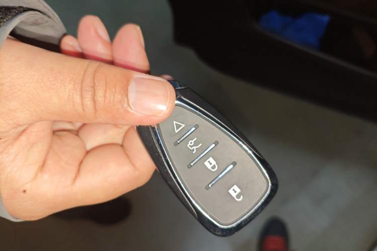 Used Zotye Domy X7 2017 1.8T Manual Luxury Model Vehicle Key