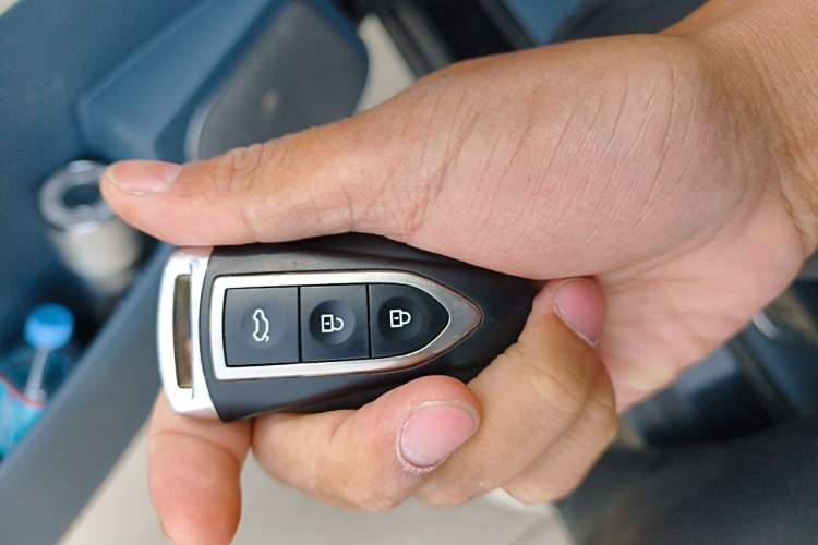 Used Zotye Domy X7 2017 2.0T DCT Ultimate Edition Vehicle Key