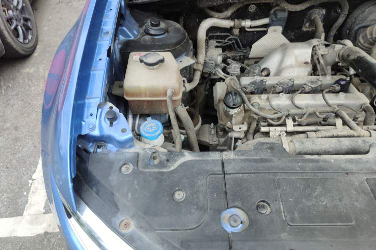 Used Zotye Domy X7 2017 1.8T DCT Prestige Model Engine Bay Right