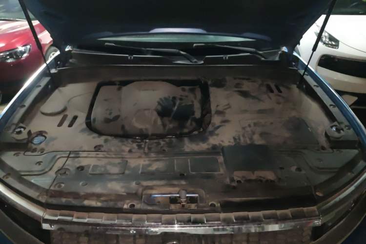Used Zotye Domy X7 2017 1.8T DCT Prestige Model Engine Bay
