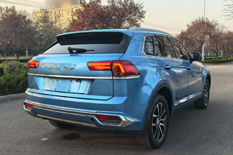 Used Zotye Domy X7 2017 1.5T Manual Luxury Model Exterior 4