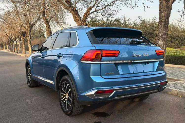 Used Zotye Domy X7 2017 1.5T Manual Luxury Model Exterior 6