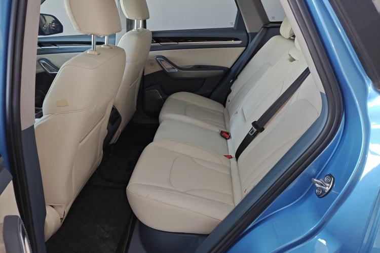 Used Zotye Domy X7 2017 1.8T DCT Luxury Model Interior 4