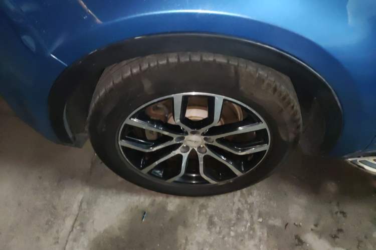 Used Zotye Domy X7 2017 1.8T DCT Prestige Model Left Front Wheel Hub