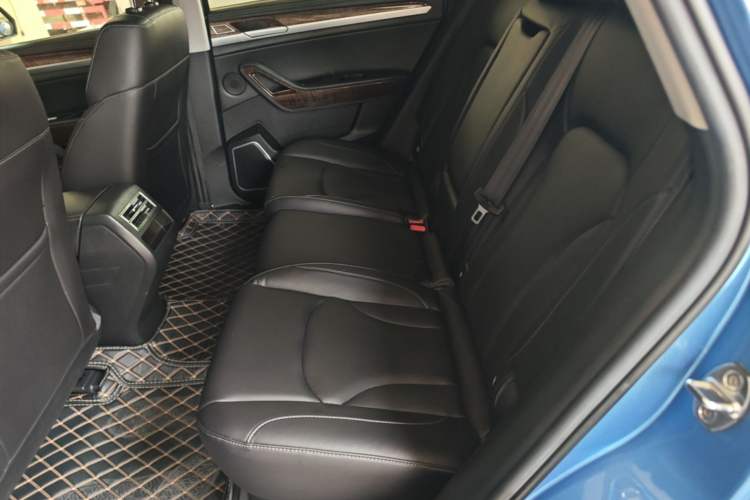 Used Zotye Domy X7 2017 1.8T DCT Prestige Model Left Rear Seat