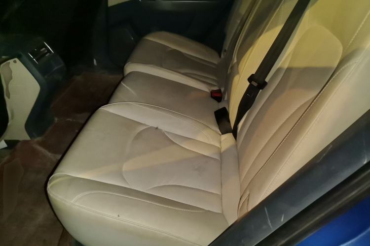 Used Zotye Domy X7 2017 2.0T DCT Ultimate Edition Left Rear Seat