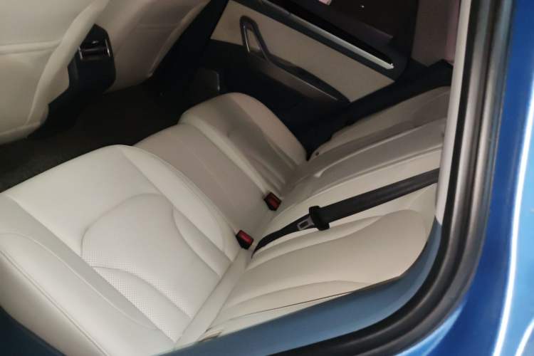 Used Zotye Domy X7 2017 1.8T DCT Prestige Model Left Rear Seat