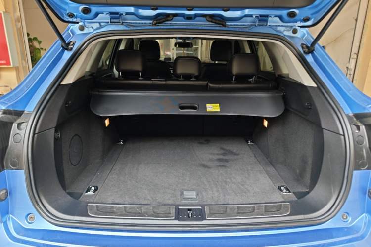 Used Zotye Domy X7 2017 1.8T DCT Prestige Model Trunk
