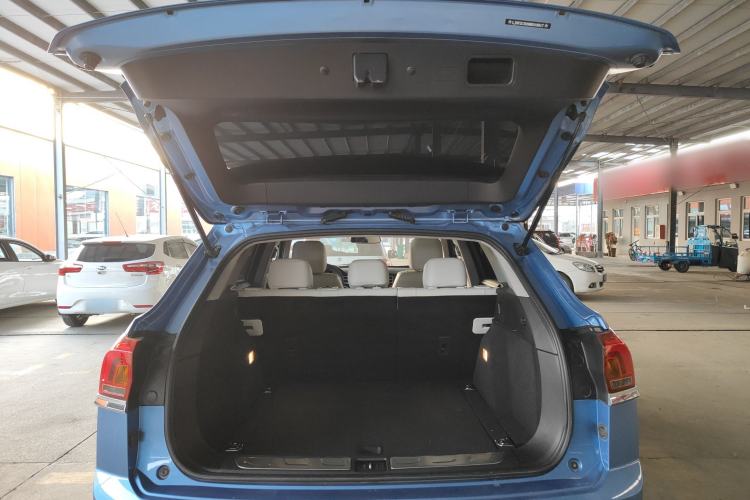 Used Zotye Domy X7 2017 1.5T Manual Luxury Model Trunk