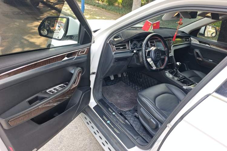 Used Zotye Domy X7 2017 1.5T Manual Elite Version Driver Seat