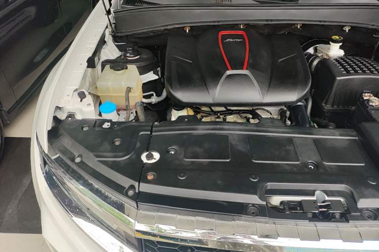 Used Zotye Domy X7 2017 Upgraded Edition 1.8T DCT Huashan Model Engine Bay Right