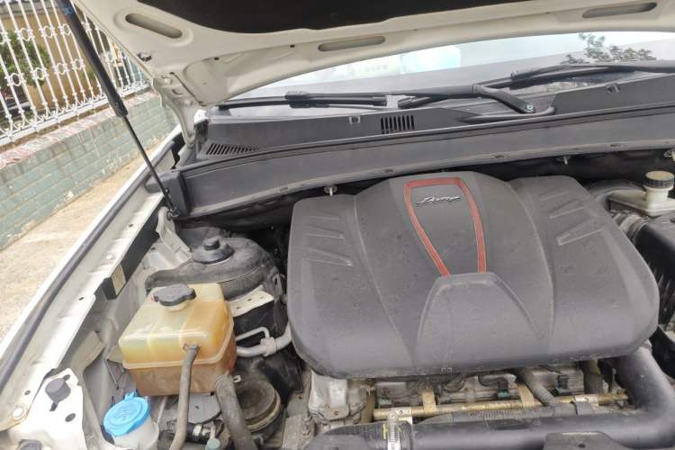 Used Zotye Domy X7 2017 Upgraded Edition 1.8T DCT Huashan Model Engine Bay Right