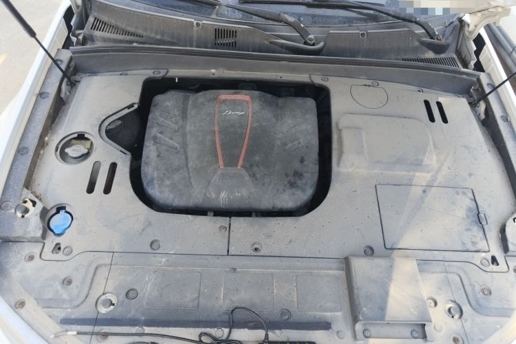 Used Zotye Domy X7 2017 1.8T Manual Luxury Model Engine Bay