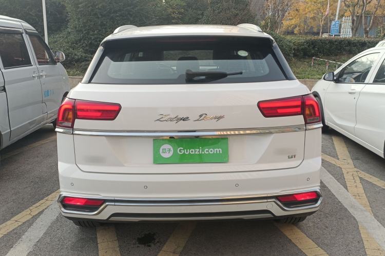 Used Zotye Domy X7 2017 Upgraded Edition 1.8T DCT Huashan Model Exterior 4