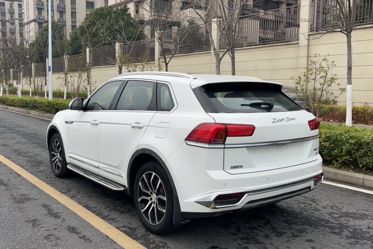 Used Zotye Domy X7 2017 1.8T Manual Luxury Model Exterior 5