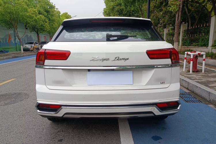 Used Zotye Domy X7 2017 1.8T Manual Luxury Model Exterior 6