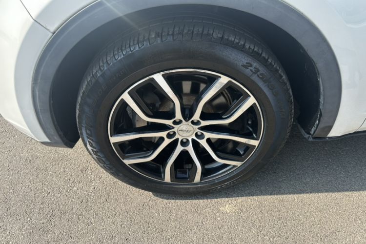 Used Zotye Domy X7 2017 1.8T Manual Luxury Model Exterior 7