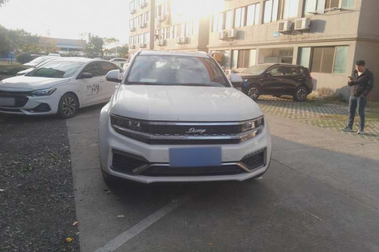 Used Zotye Domy X7 2017 1.8T DCT Prestige Model Front