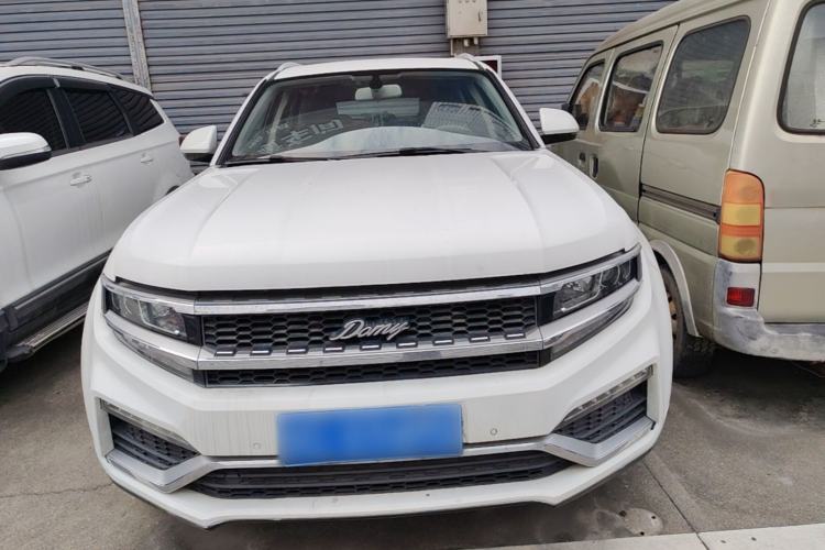 Used Zotye Domy X7 2017 1.8T Manual Luxury Model Front