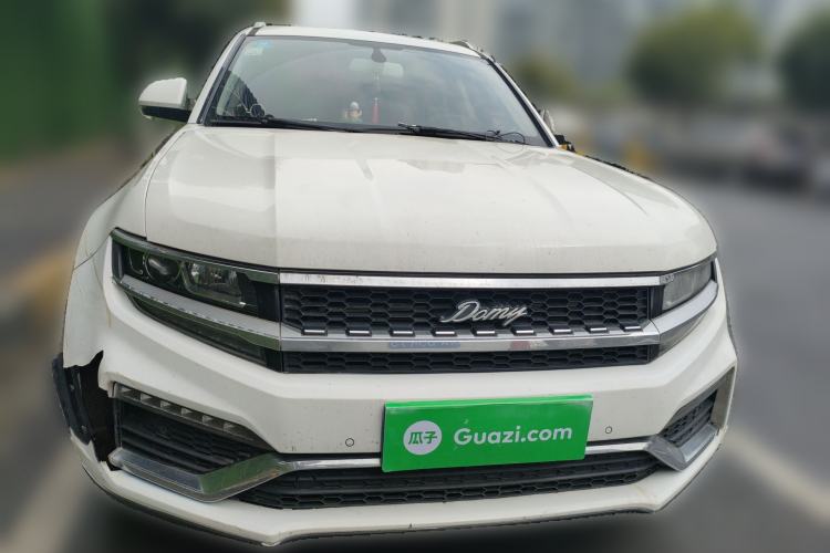 Used Zotye Domy X7 2017 1.8T Manual Luxury Model Front