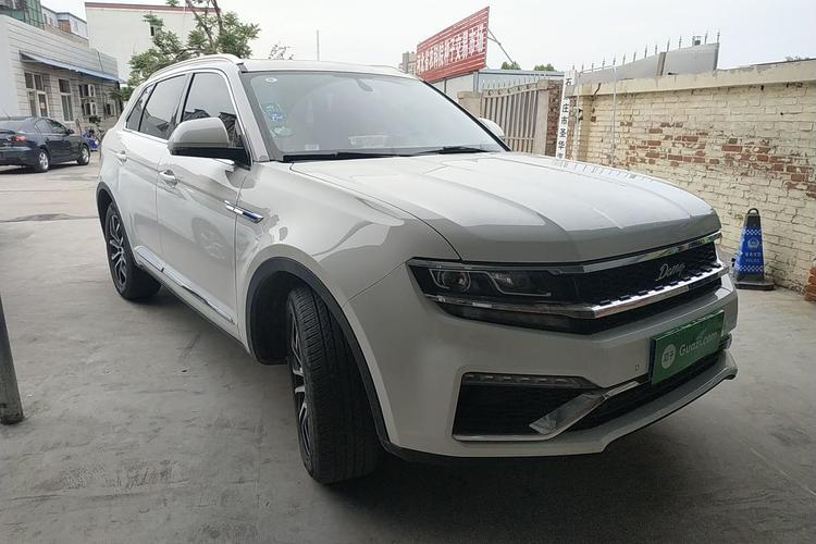 Used Zotye Domy X7 2017 Upgraded Edition 1.8T DCT Huashan Model Front Right 45 Deg