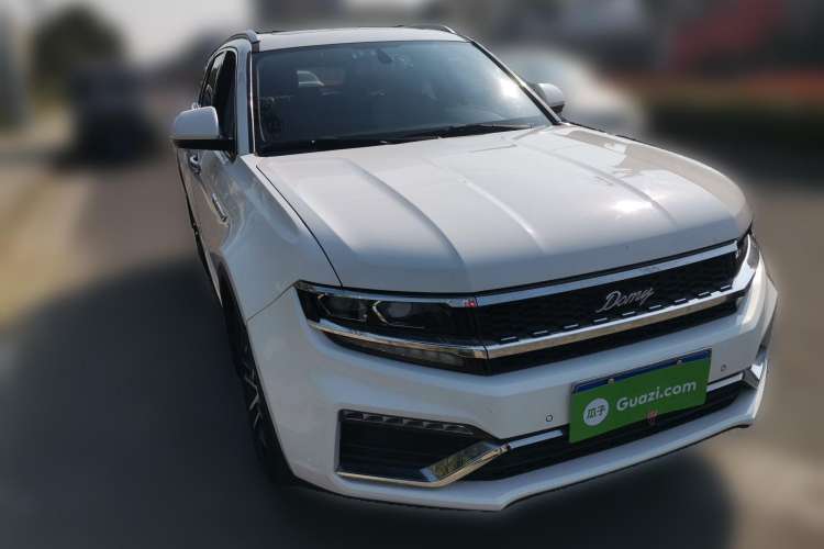 Used Zotye Domy X7 2017 Upgraded Edition 2.0T DCT Huangshan Model 7 Seats Front Right 45 Deg