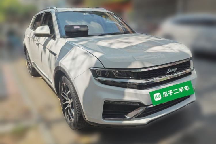 Used Zotye Domy X7 2017 1.8T DCT Luxury Model Front Right 45 Deg