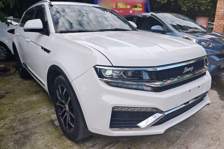 Used Zotye Domy X7 2017 Upgraded Edition 2.0T DCT Huangshan Model 7 Seats Front Right 45 Deg